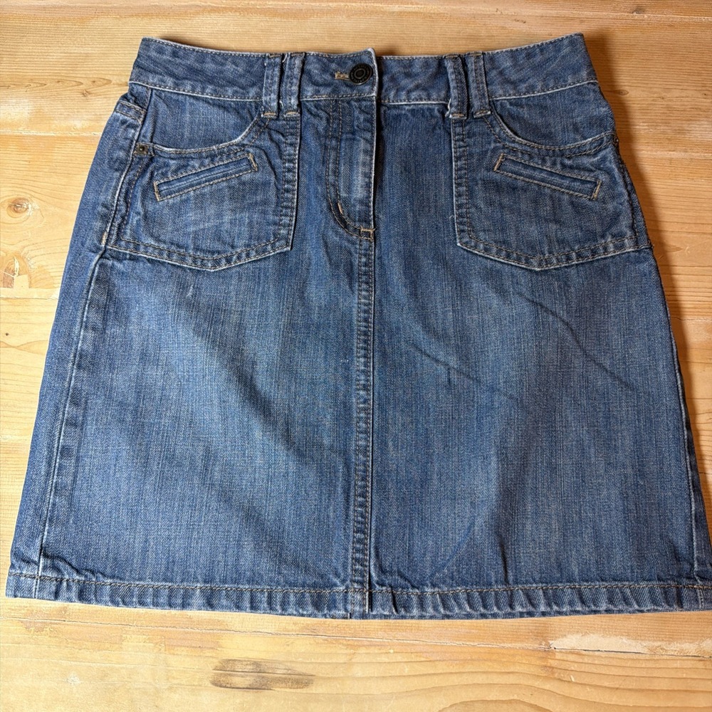 Ann Taylor Denim Mini Skirt Medium Wash‎ Blue Size 4 Pocketed Casual Jean Skirt